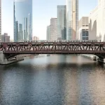 River N 1Br W Gym Pool Nr L Stop Beach Chi-362