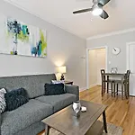 1Br Lively & Rejuvenating Apt In Prime Location - Roscoe 2M