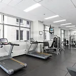 Loop 1Br W Pool Gym Nr Theatre District Chi-277