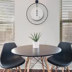 Lively & Fully Furnished 1Br Apartment - Kenwood 408