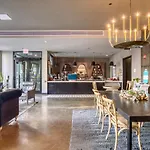 River North 1Br W Gym Lounge Roof Nr Riverwalk Chi-891