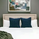 Sonder By Marriott Bonvoy Greektown Apartments