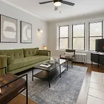 Relaxing Lakeview Escape 2Br Apartment - Roscoe 35-2N