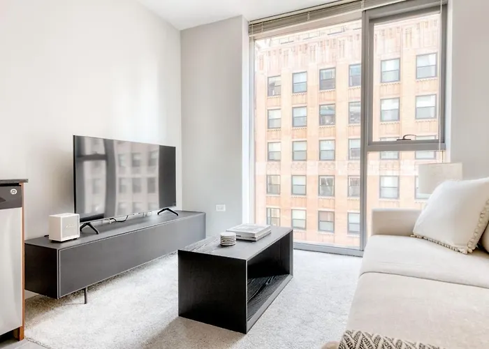 Loop Studio W Gym Pool Lounge 1 Block From L Chi-701