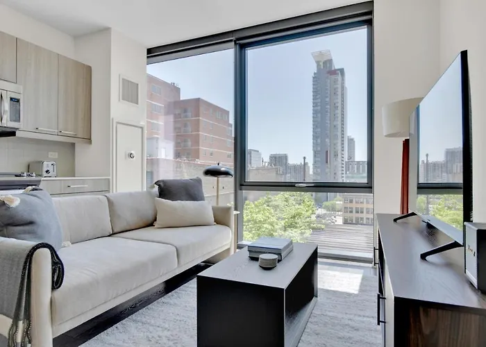 W Loop Studio W Gym Wd 3 Blocks To L Chi-675