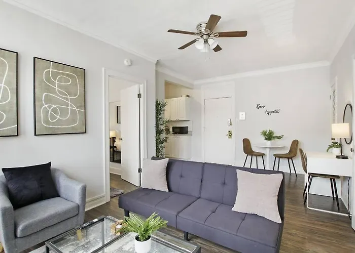 Prime & Stylish 1Br Hideaway - Dorchester 306