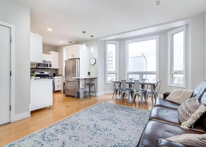 Cozy Beautiful Downtown Unit Chi In Prime River North Location Near Mag Mile - 1