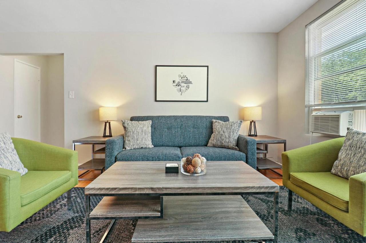 Modern & Comfy 2br Close To Dining - Bell 2c Apartment *