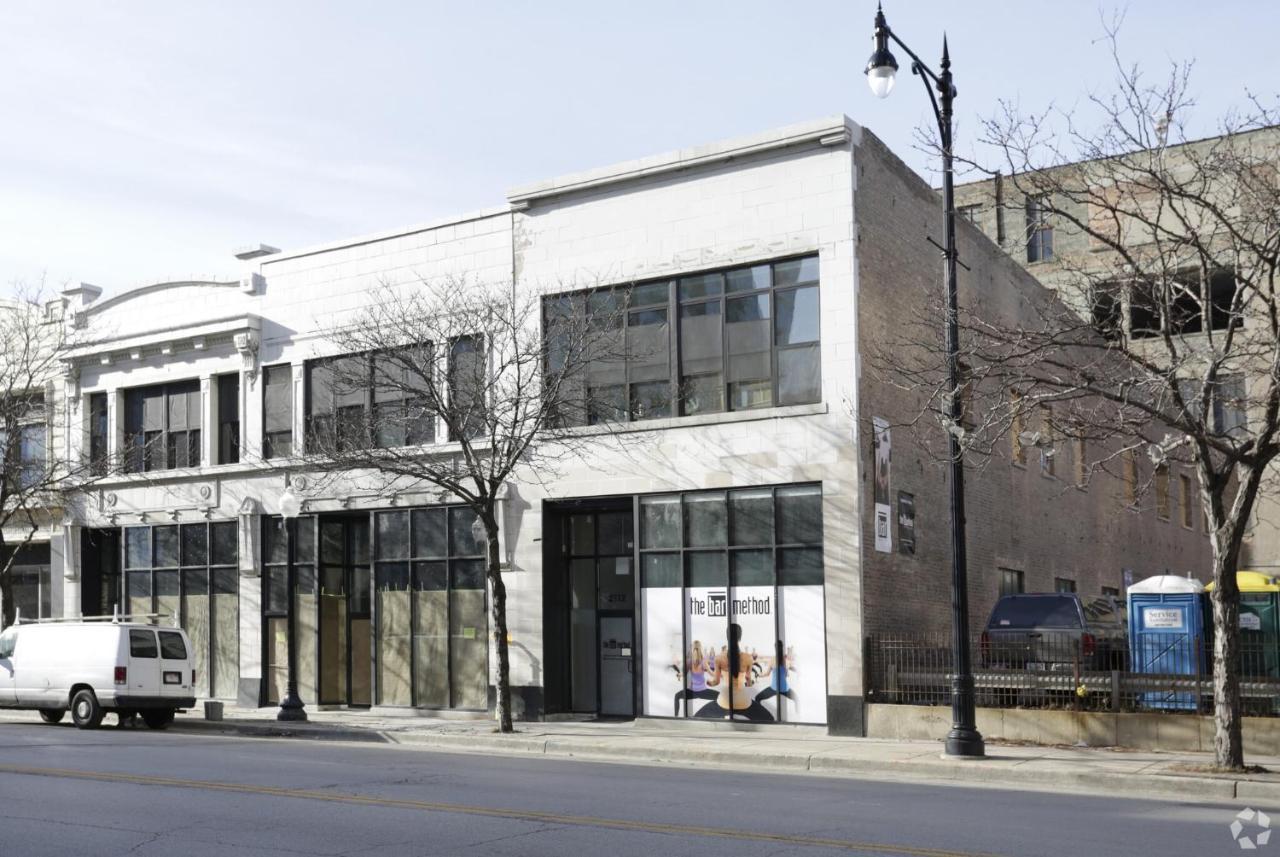 Mccormick Place: Modern 420-friendly Gem On Michigan Avenue Apartment