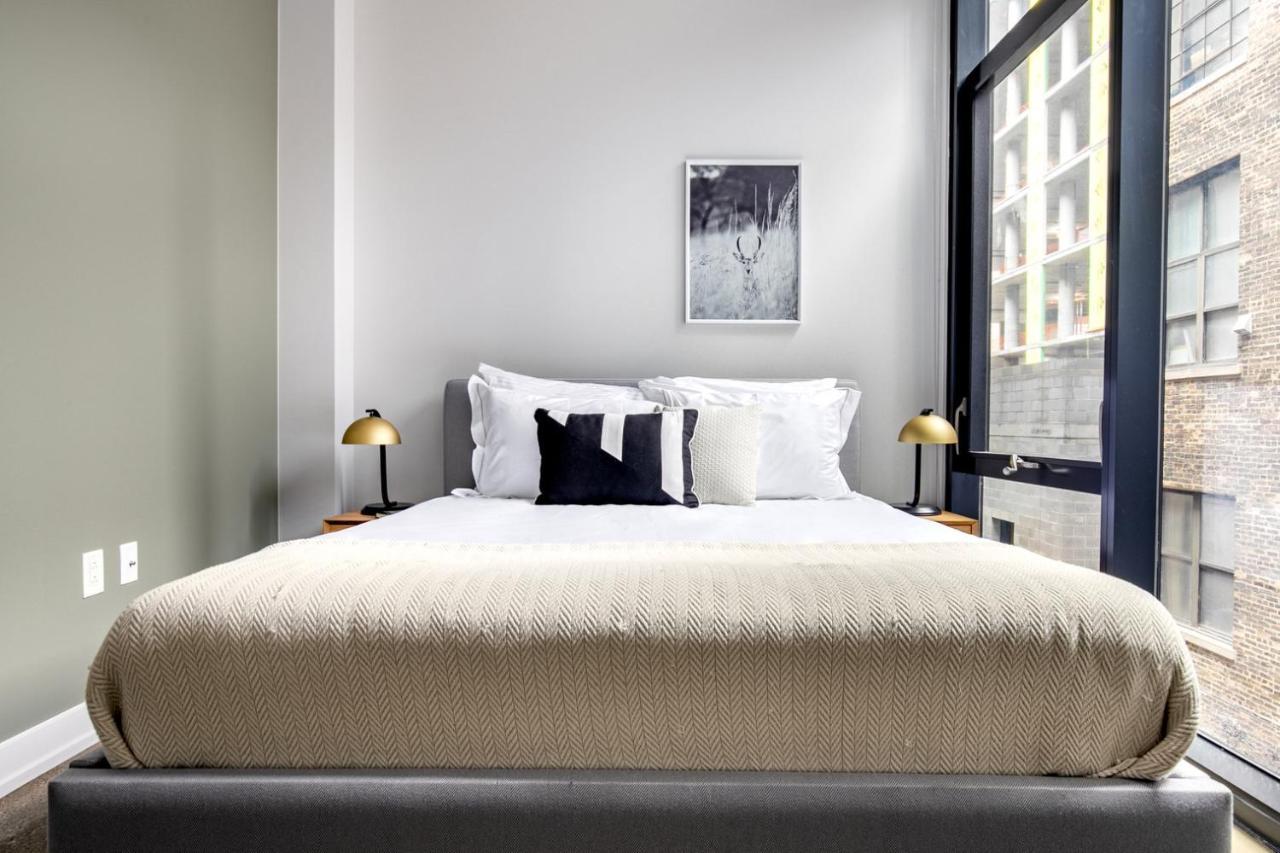 River N 1br W Gym Rooftop Nr L Parks Chi-321 * Chicago