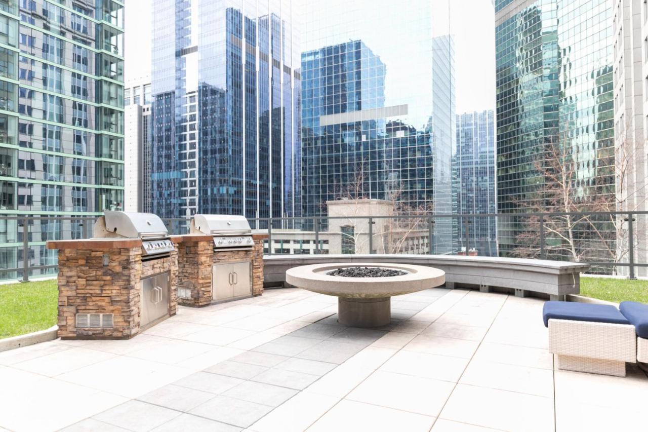 Loop 2br W Pool Gym Nr Financial District L Chi-257 *