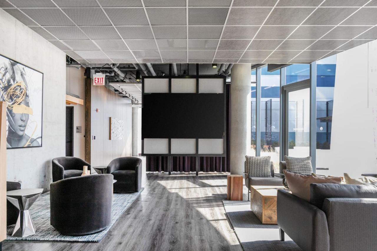 West Loop 2br W Wd Gym Lounge Nr L Chi-781 Chicago