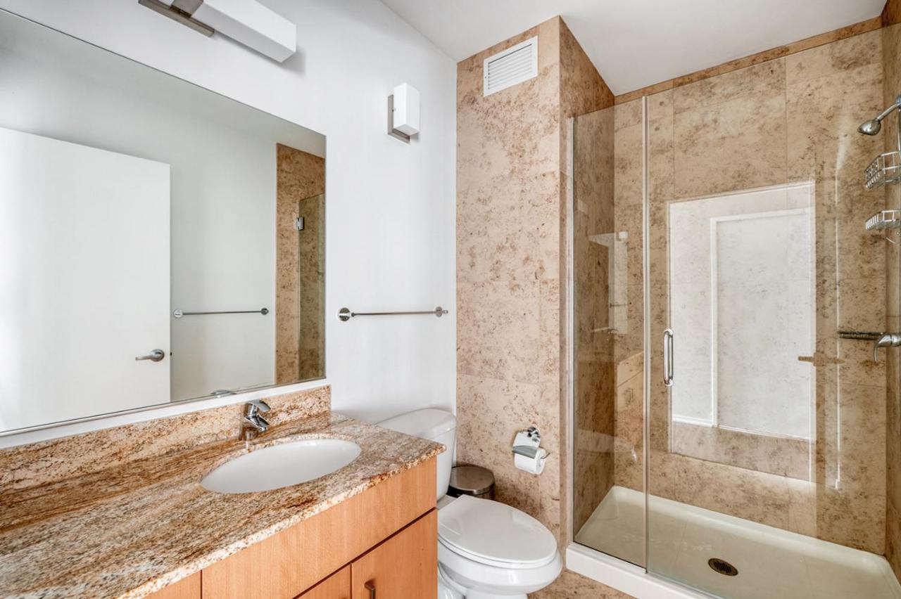 Apartment Streeterville 2br W Pool Gym Nr Riverwalk Chi-881 Chicago
