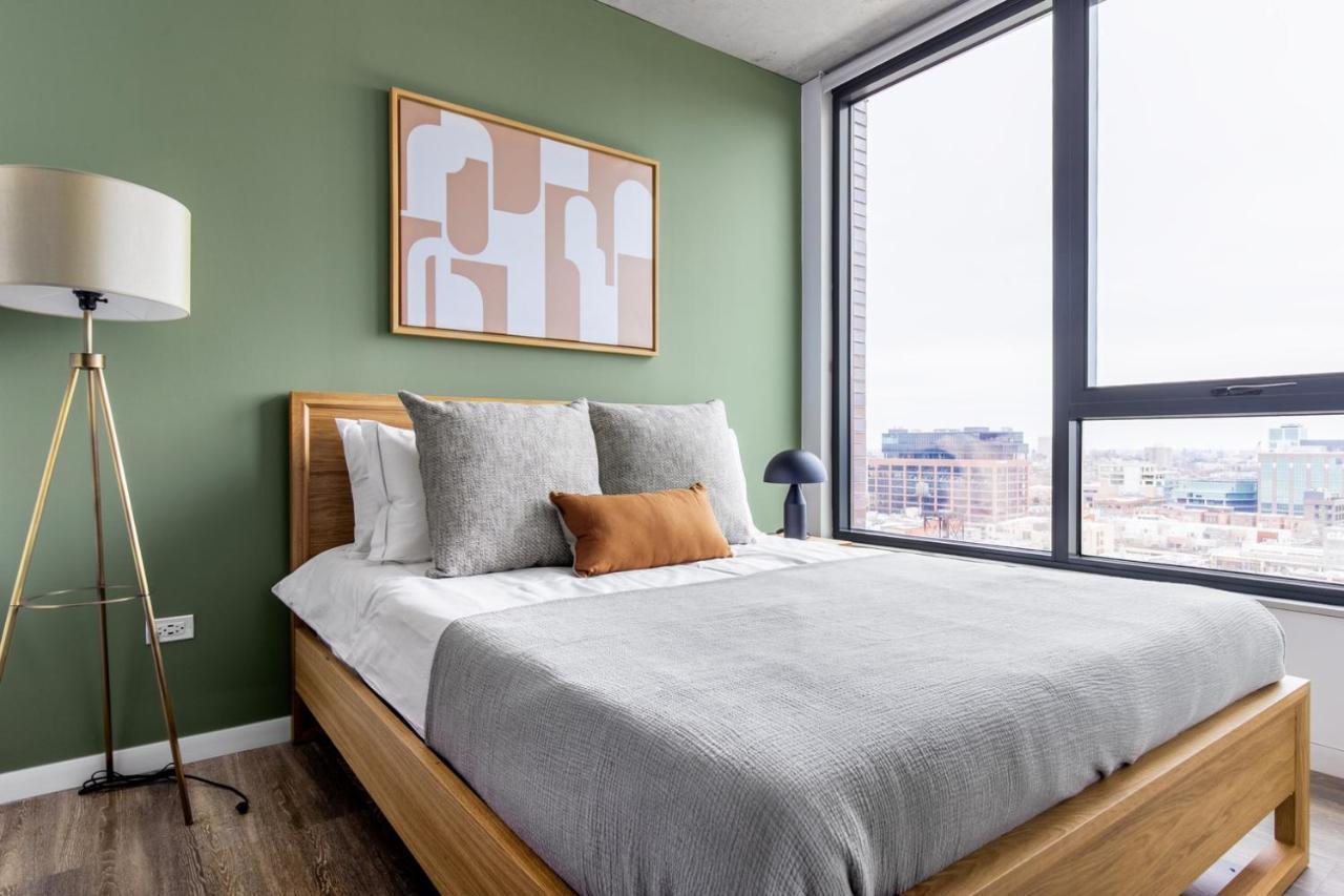 W Loop 1br W Pool Gym Nr Fulton Mkt Chi-298 Chicago