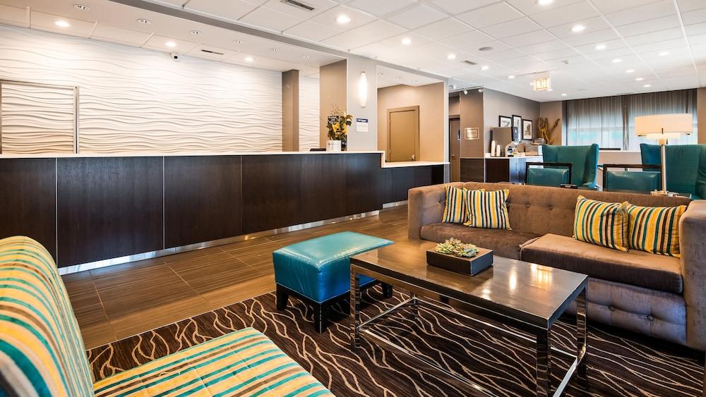 Western Downtown-river North Hotel