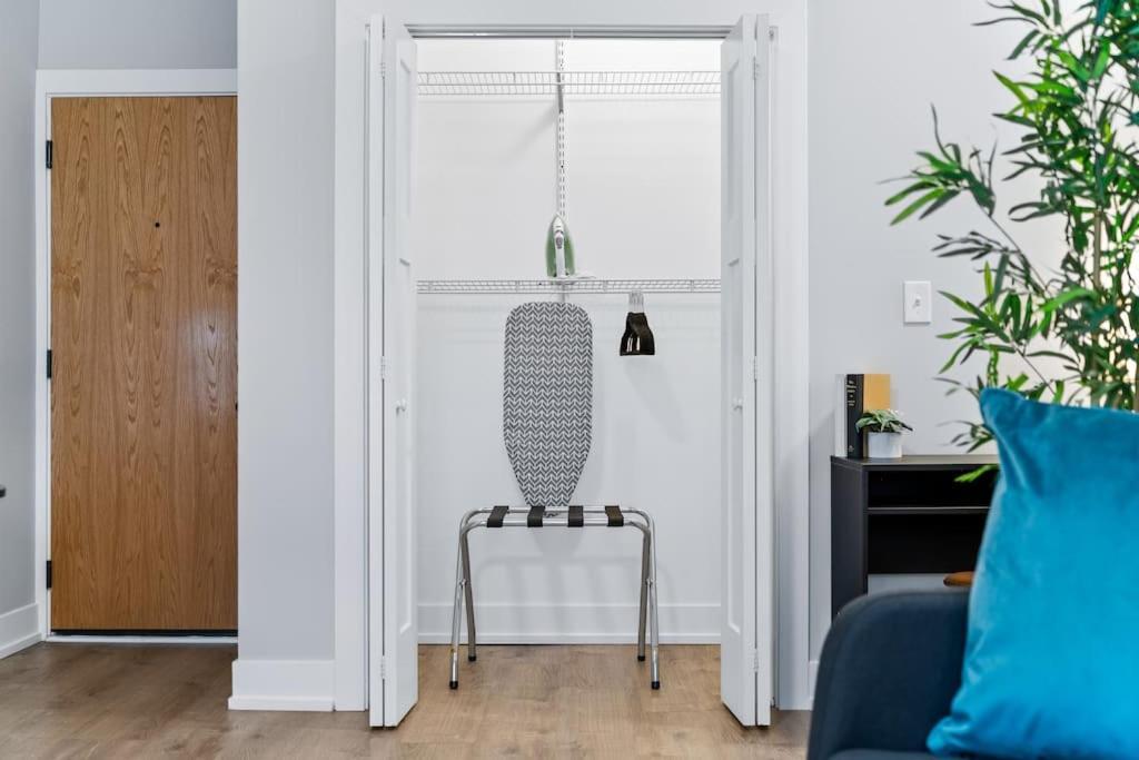 1-bedroom Bright & Cozy Apt With In-unit Laundry - Brompton 58-60 Rep Chicago