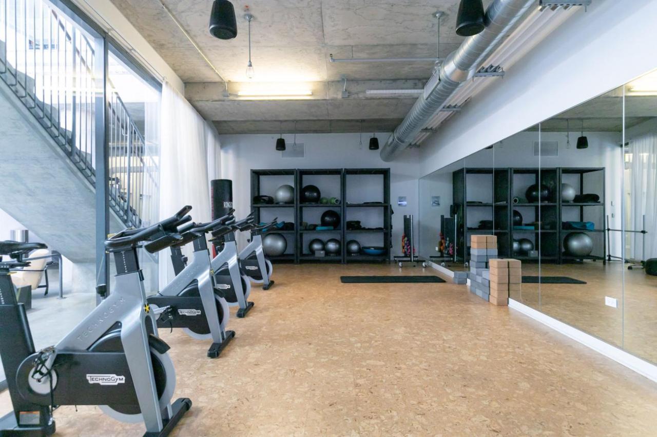 Apartment W Loop W Gym Wd 3 Blocks To L Chi-675 *