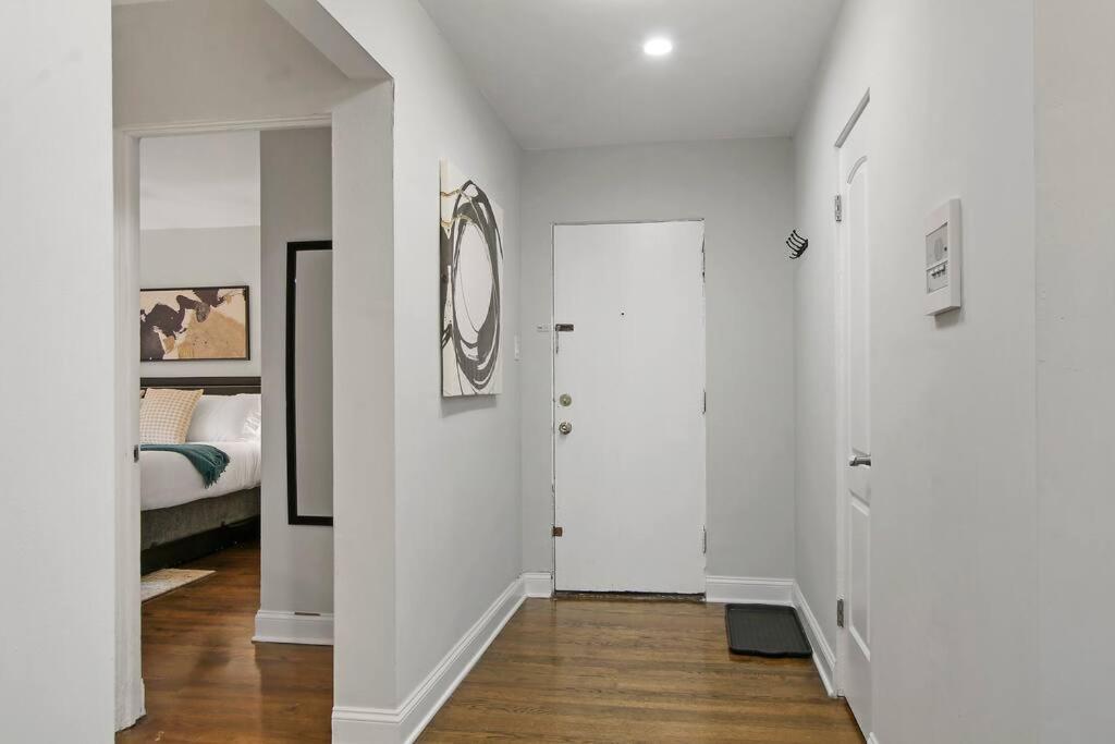 2br Roomy & Stylish In Rogers Park - Sheridan N2 Apartment
