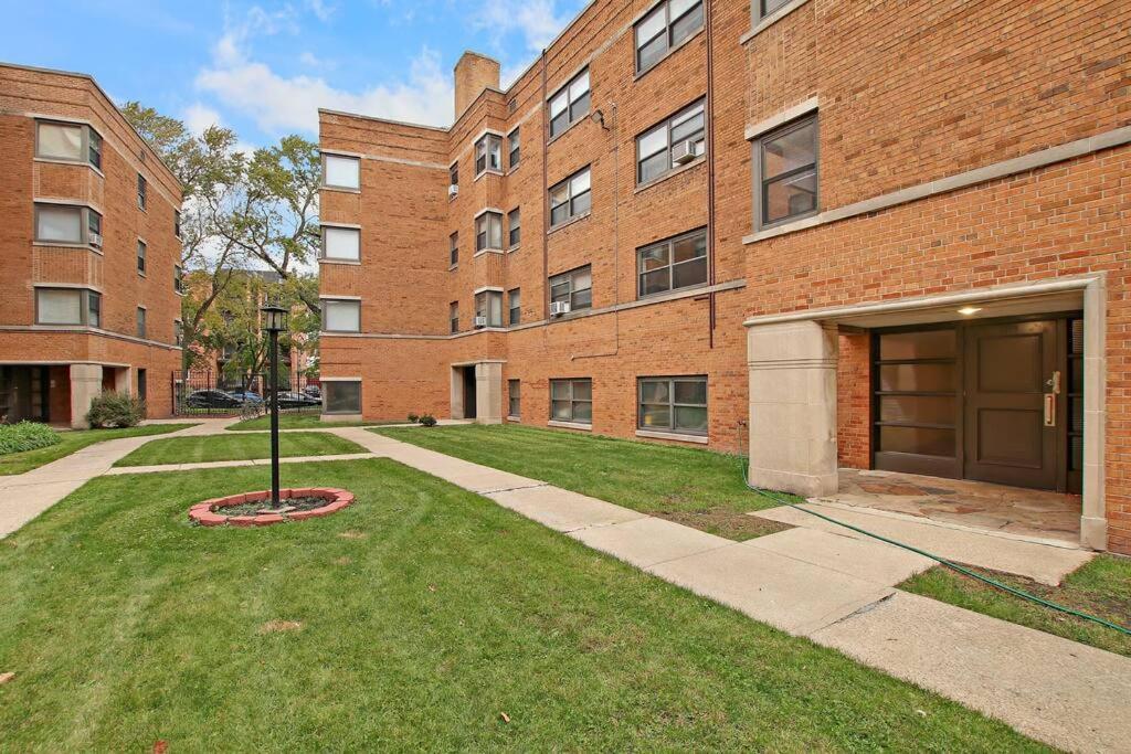 Apartment Bright And Roomy 1br Apt In - Sheridan N1 Chicago