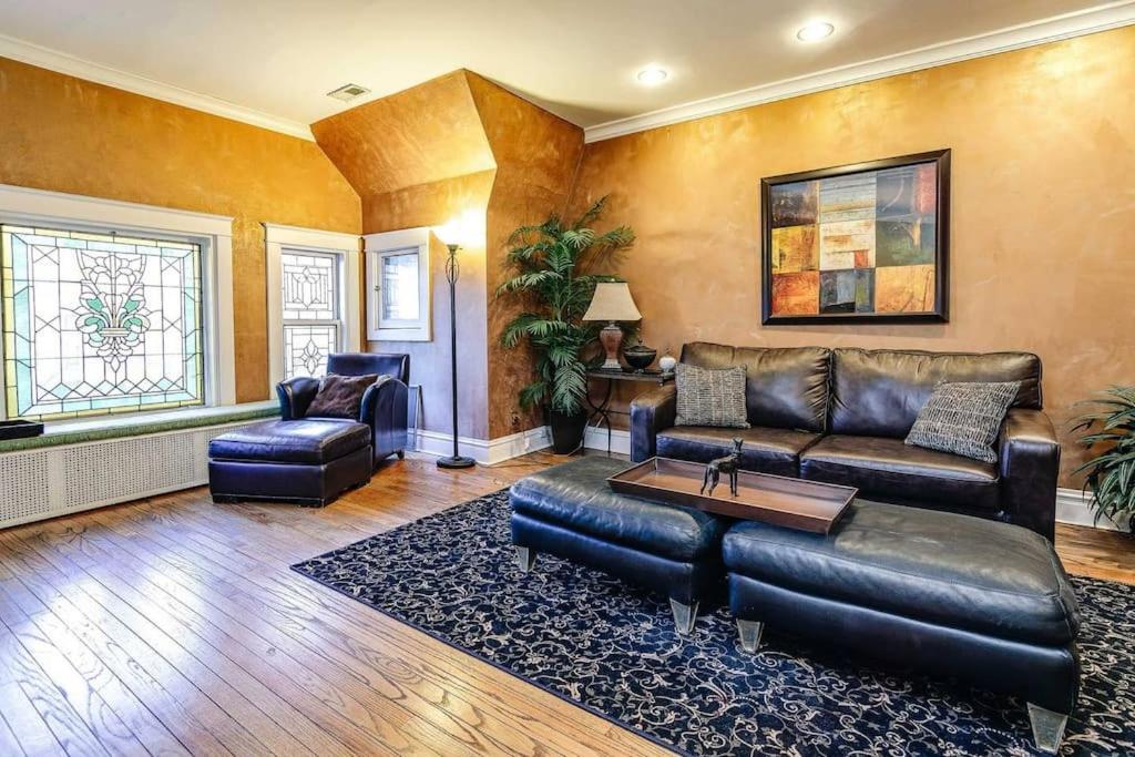 Apartment Brownstone 2 Entire Units Gold Coast Chicago