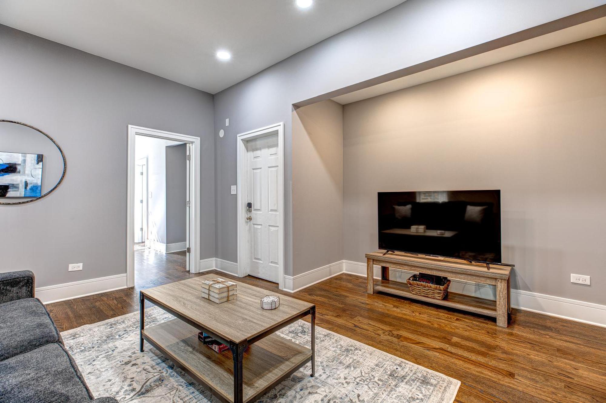 Holiday home Spacious Ukrainian Village Retreat Chicago