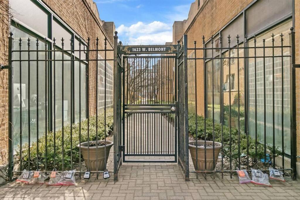 Well-equipped In The City! - Belmont B13