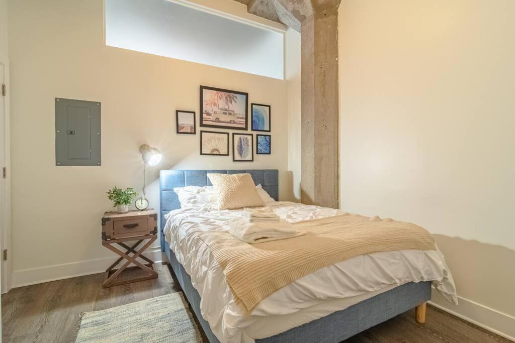Apartment Spacious South Loop 2br Near Mccormick Place, Soldier Field & Downtown