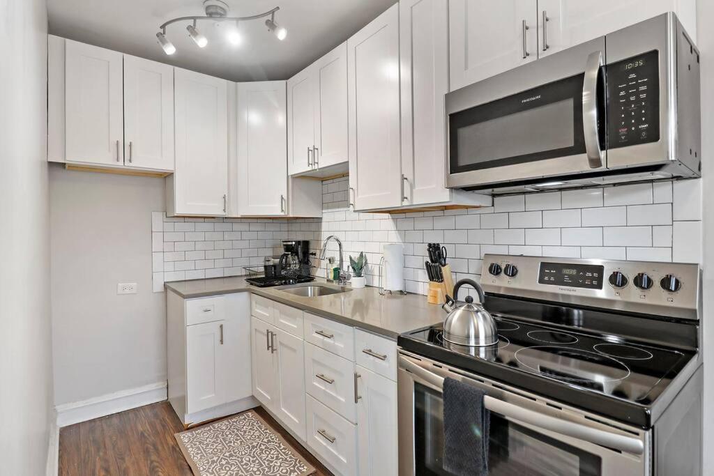 Apartment Lively & Fully Furnished 1br - Kenwood 408 Chicago