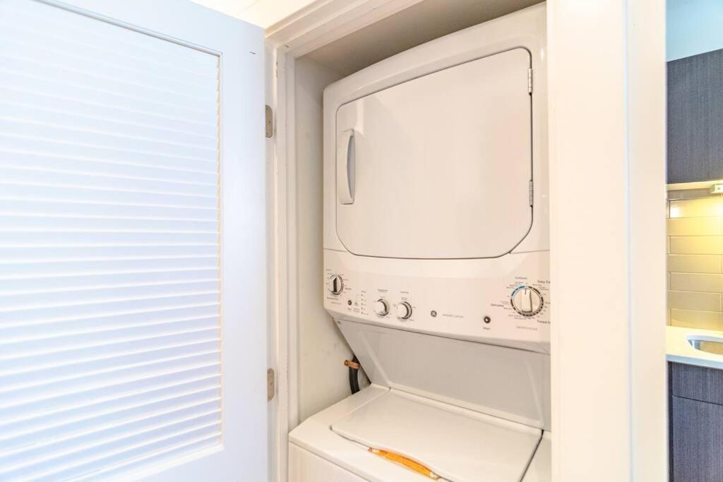 Cozy 420 Friendly 3br Near Mccormick Place And Soldier Field Apartment