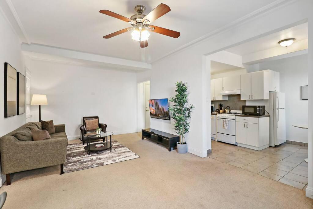 Sleek 1-bedroom In - East Park Tower 0610 Rep * Chicago