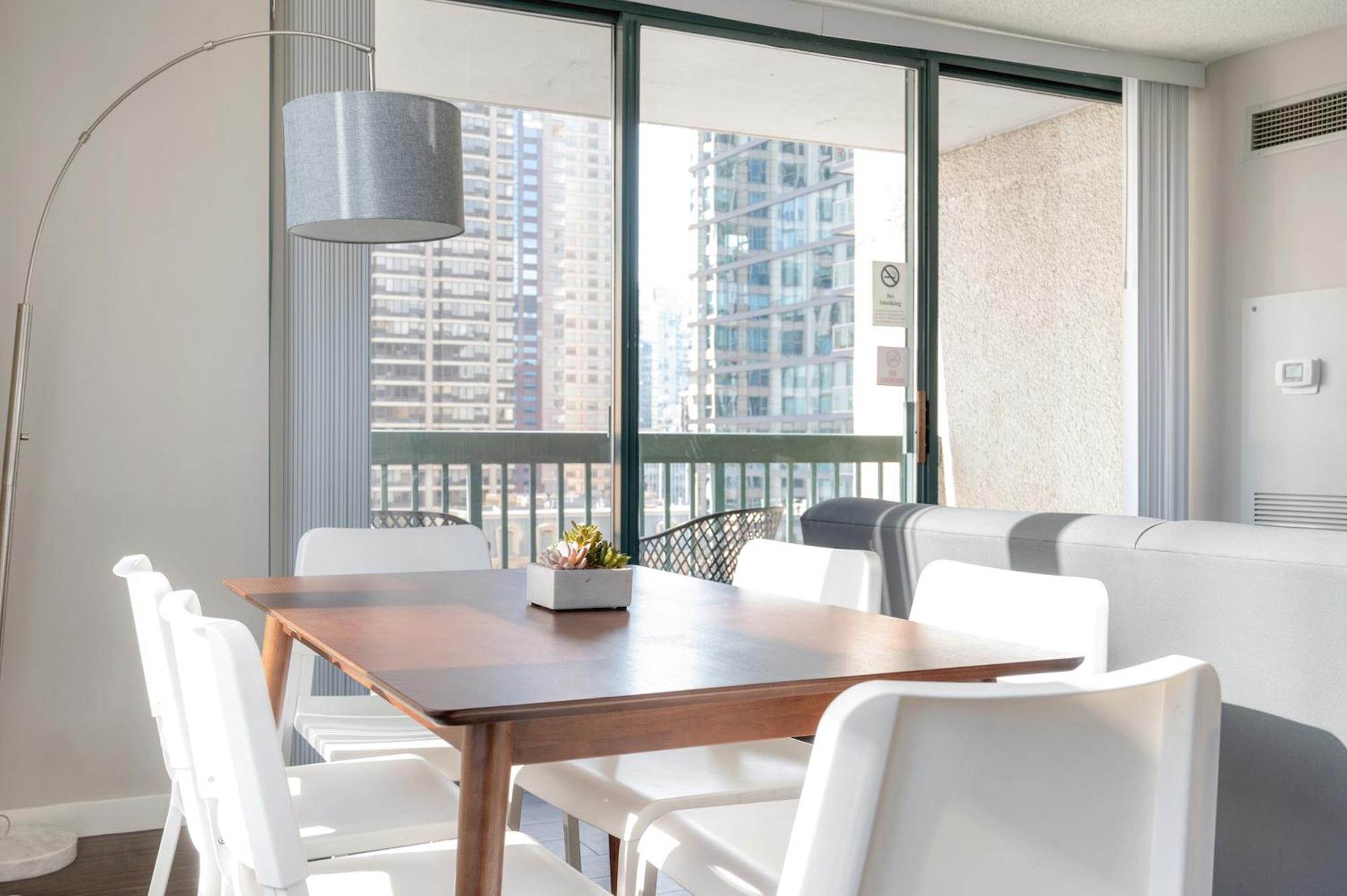 Kasa Magnificent Mile Hotel Chicago