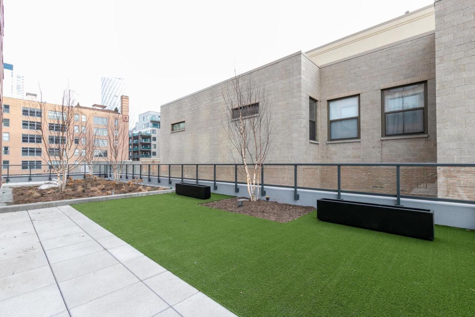 Apartment W Loop 1br W Pool Gym Nr Fulton Mkt Chi-298 Chicago