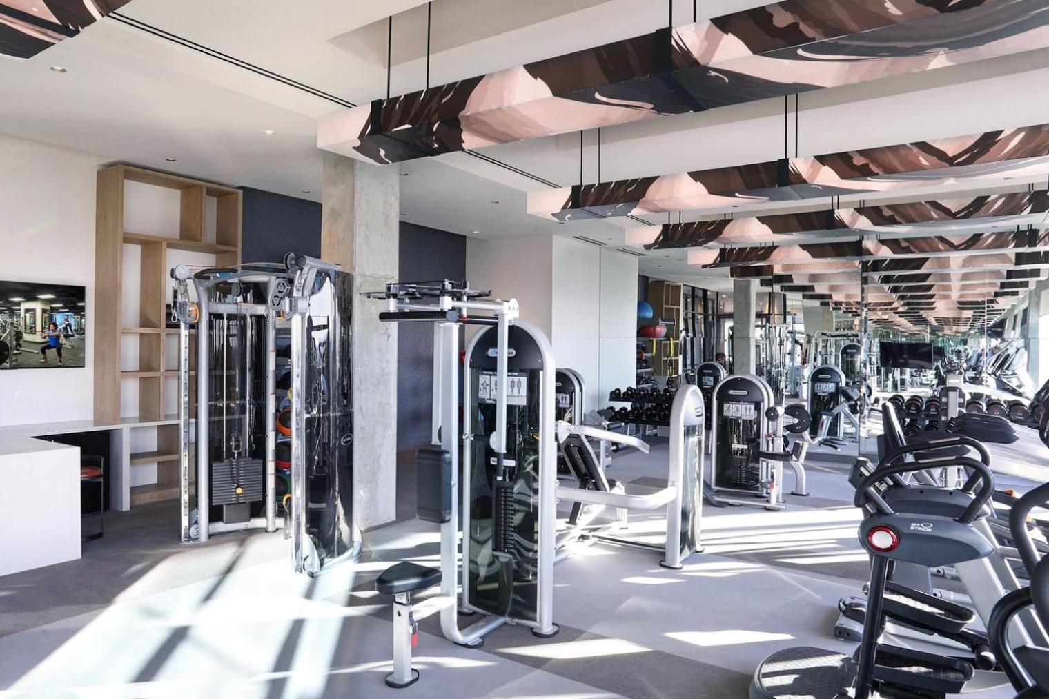 Apartment W Loop 1br W Pool Gym Nr Fulton Mkt Chi-298 *