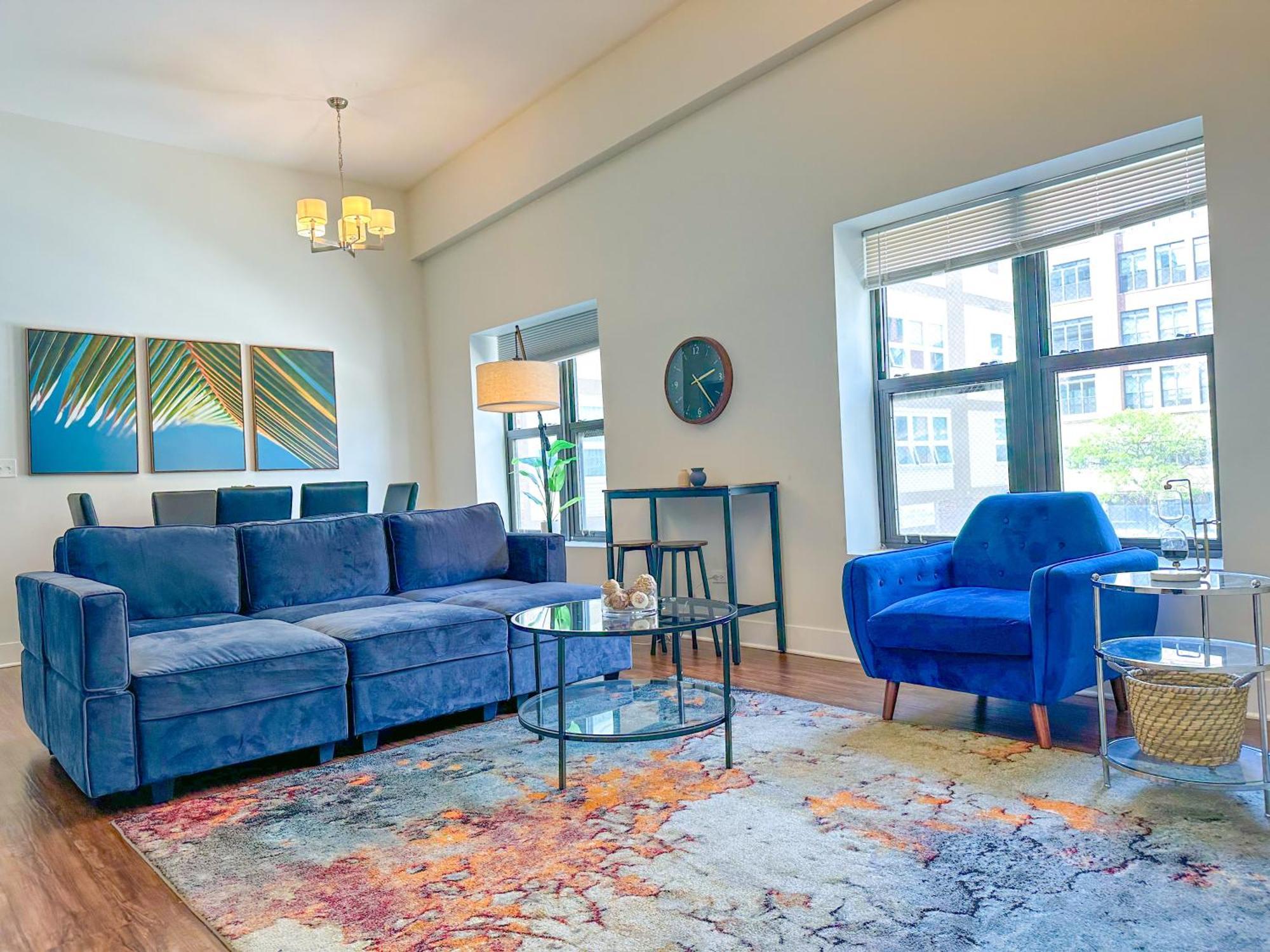 Spacious 3br 420 Friendly Near Mccormick Place, Lakefront And Soldier Field *