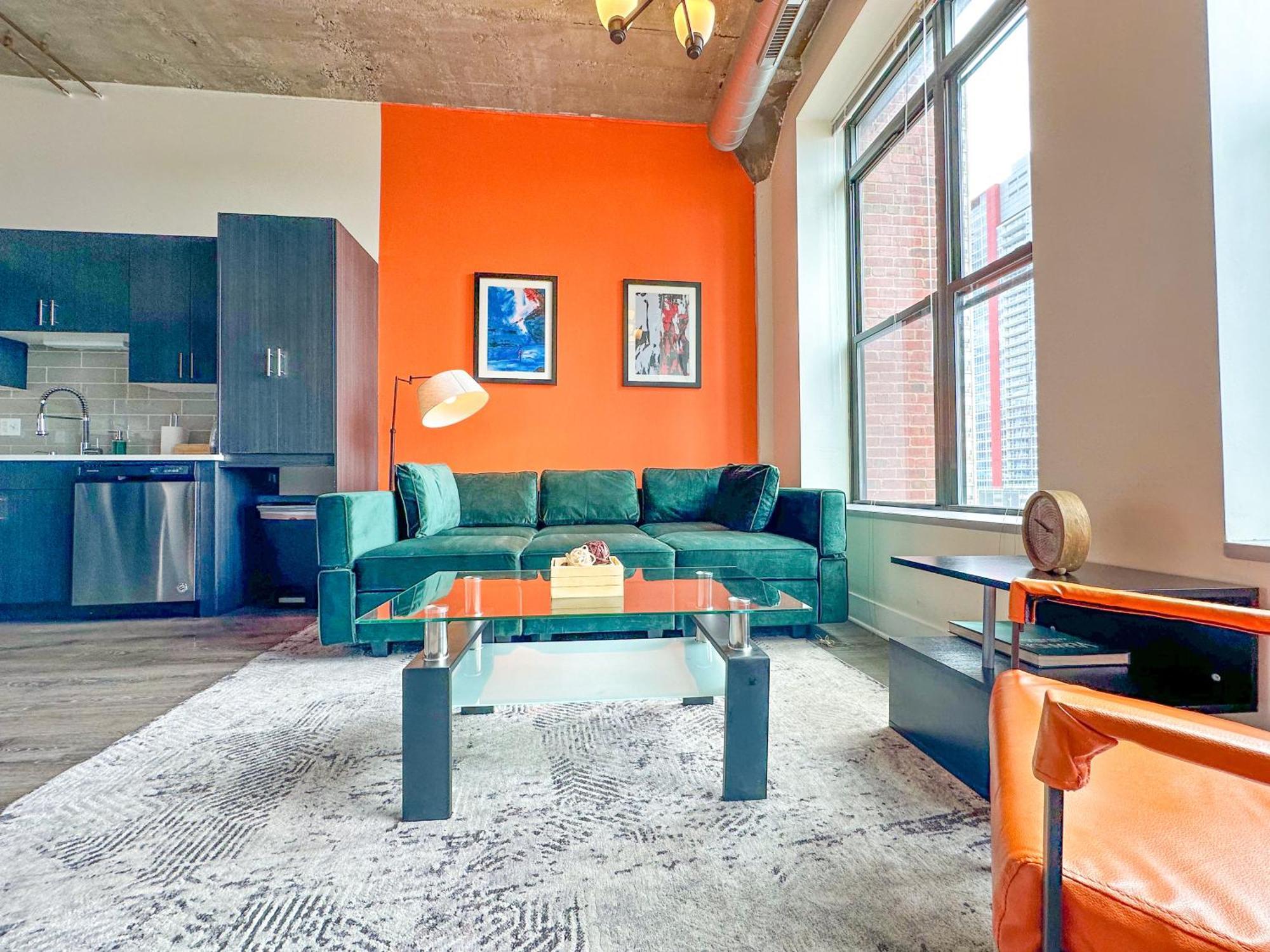 South Loop 3br Near Lakefront Trail, Field Museum & Adler Planetarium Apartment