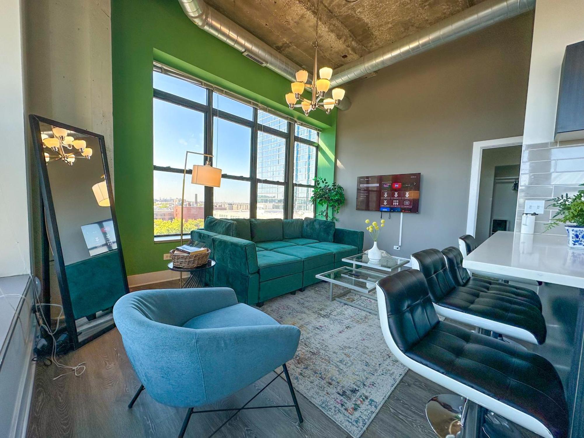 Apartment Luxury 2br With Optional Parking And Gym Access Near Mccormick Place And Soldier Field Chicago
