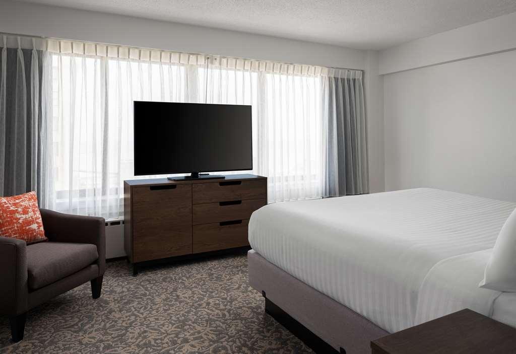 Hotel Sonesta Es Dntn *