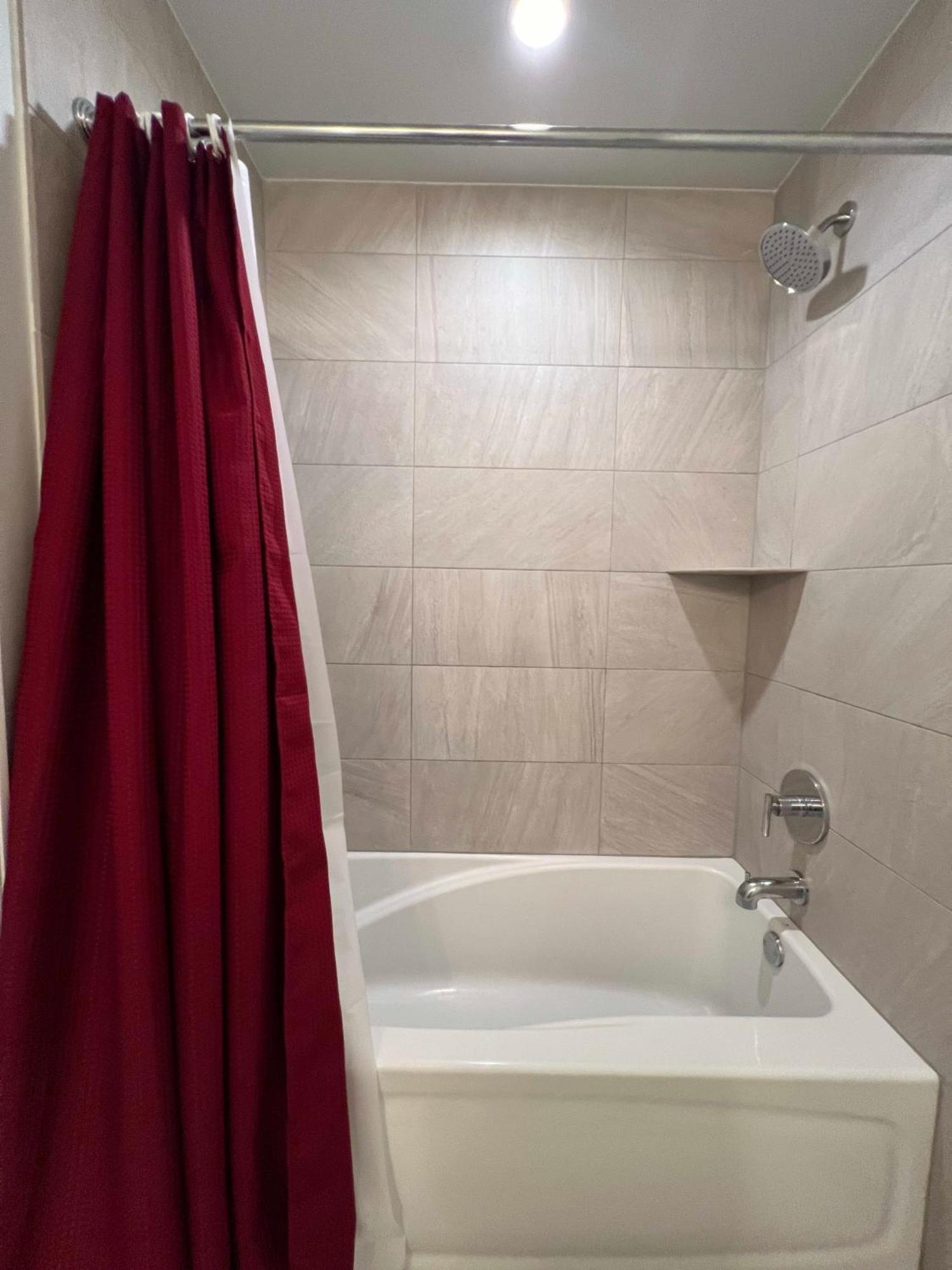 Apartment Chic 1 Bedroom W Parking *