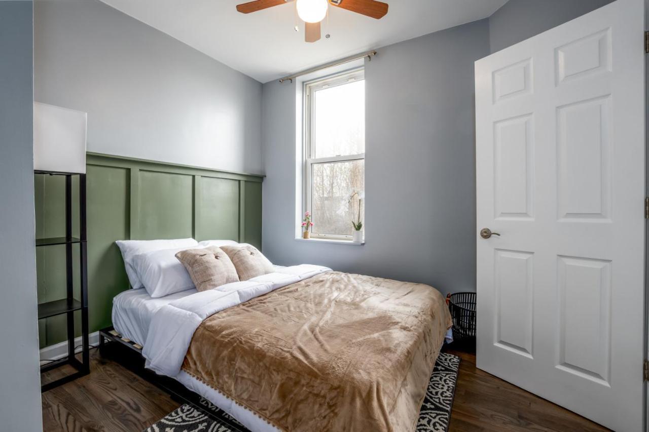 Cute And Cozy Modern