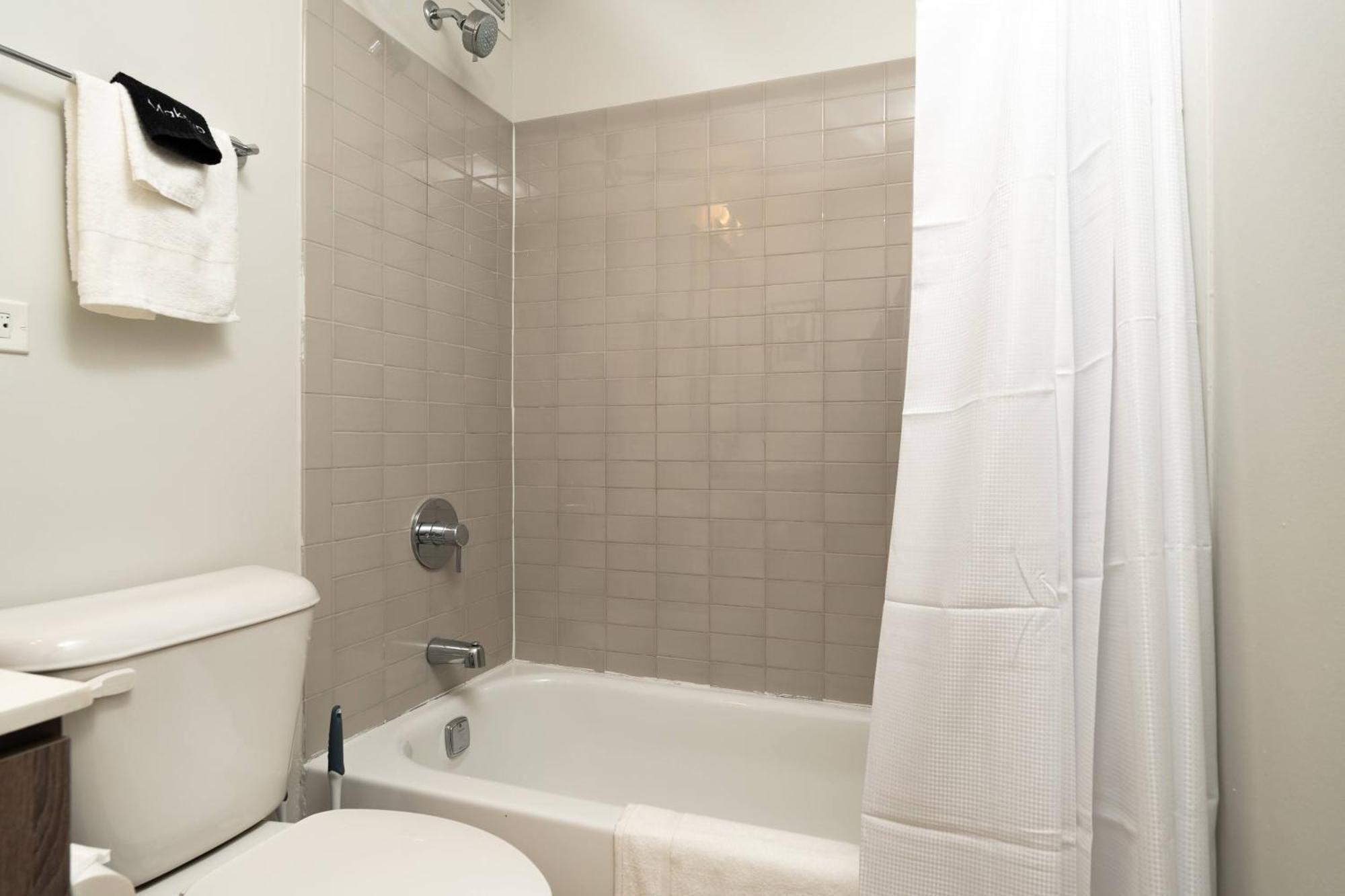 Medical District 1br With Pool And Gym - Chi29
