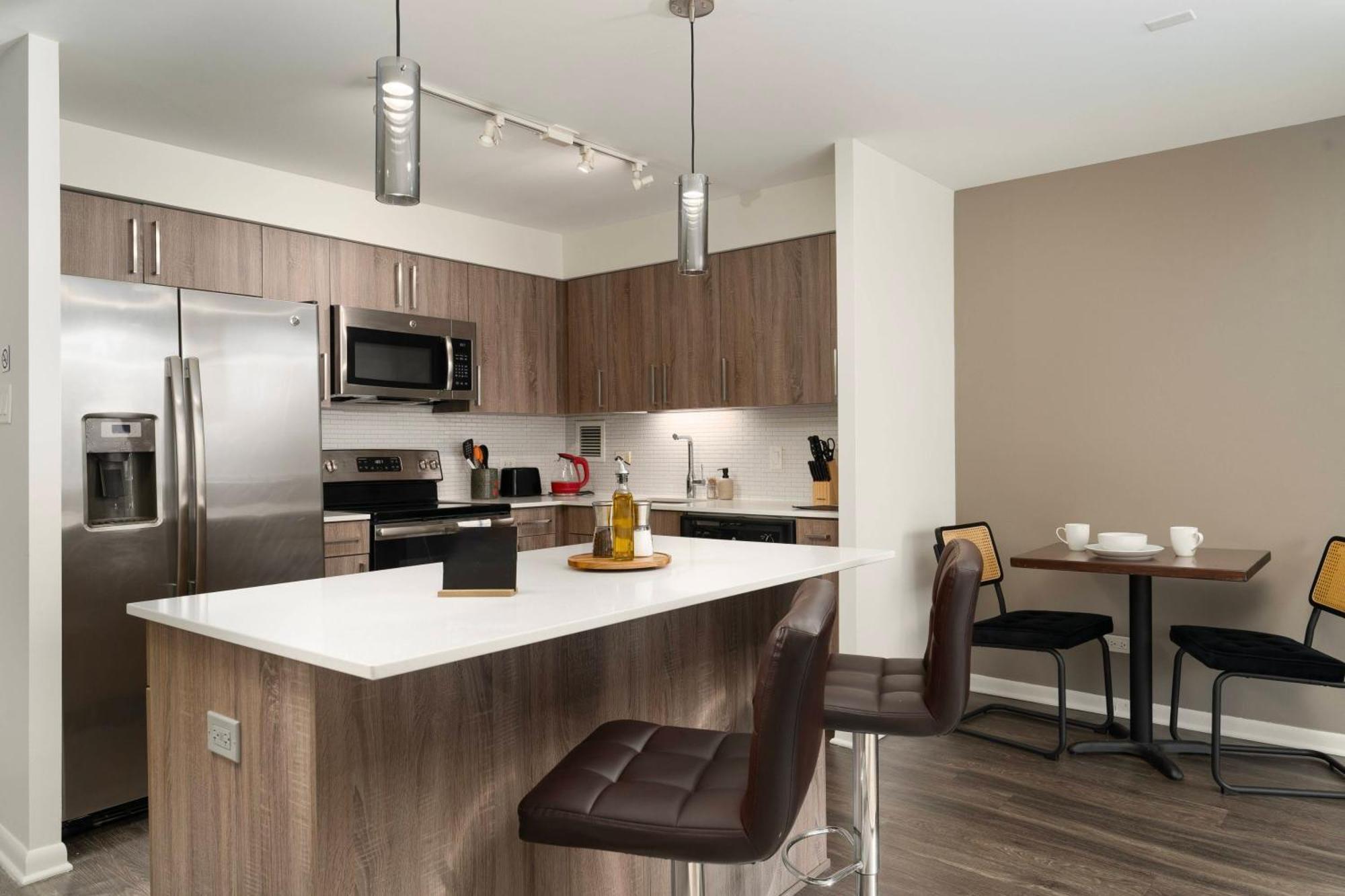 Medical District 1br With Pool And Gym - Chi29 Apartment