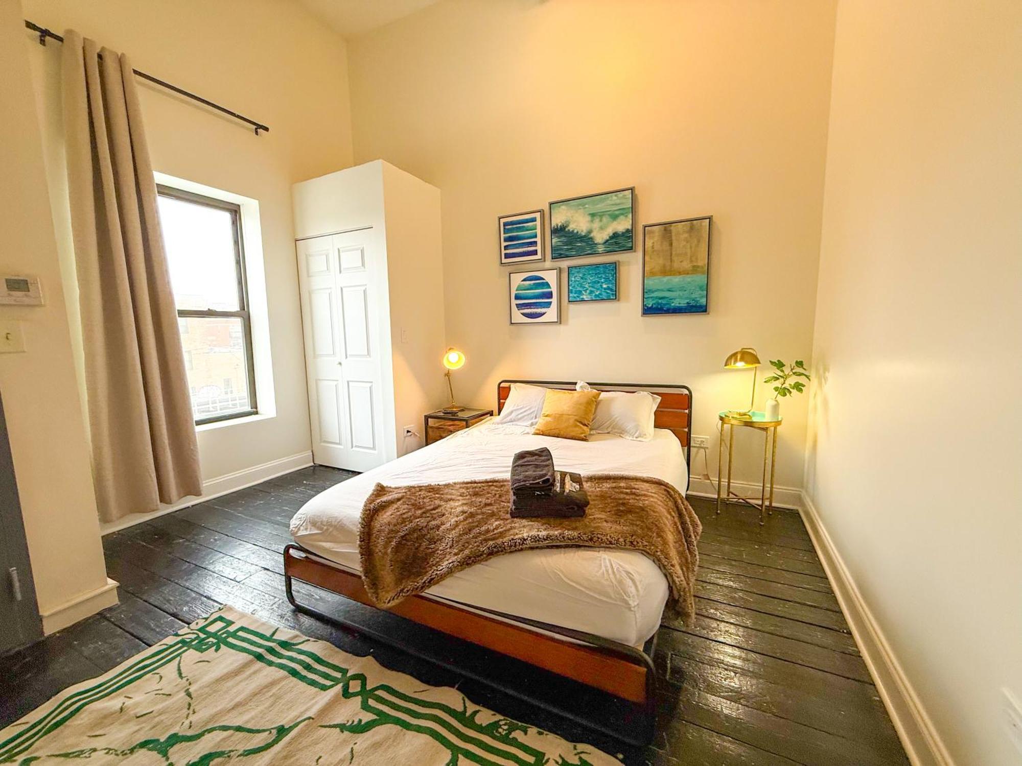 Luxury 5br South Loop With Pool Table And Optional Parking Near Mccormick Place, Field Museum And Soldier Field Chicago