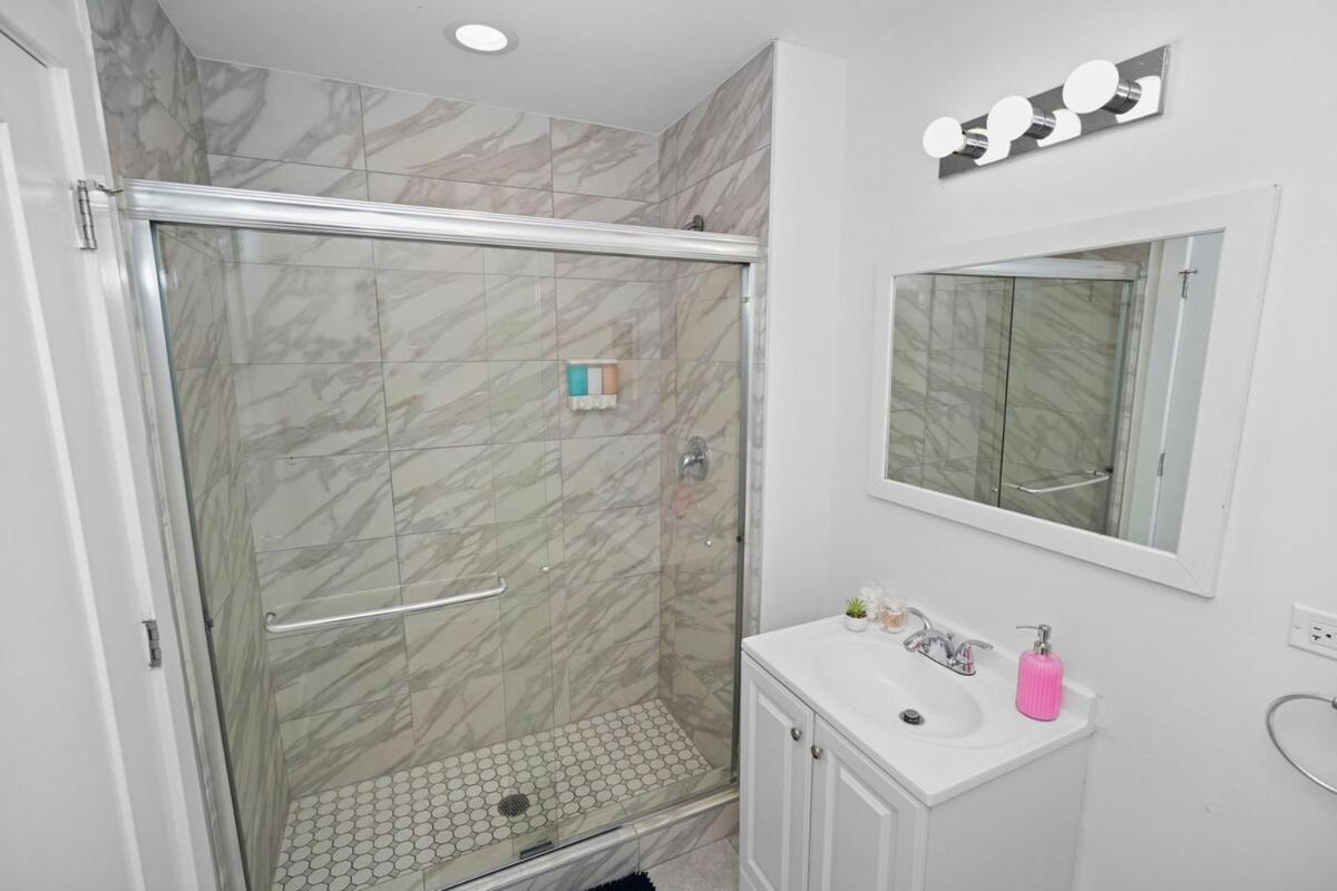 Modern 3br South Loop Near Mccormick Place & Soldier Field Walk To Downtown * Chicago