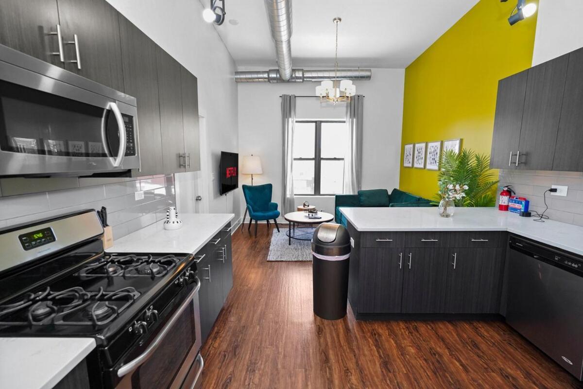 Modern 3br South Loop Near Mccormick Place & Soldier Field Walk To Downtown * Chicago