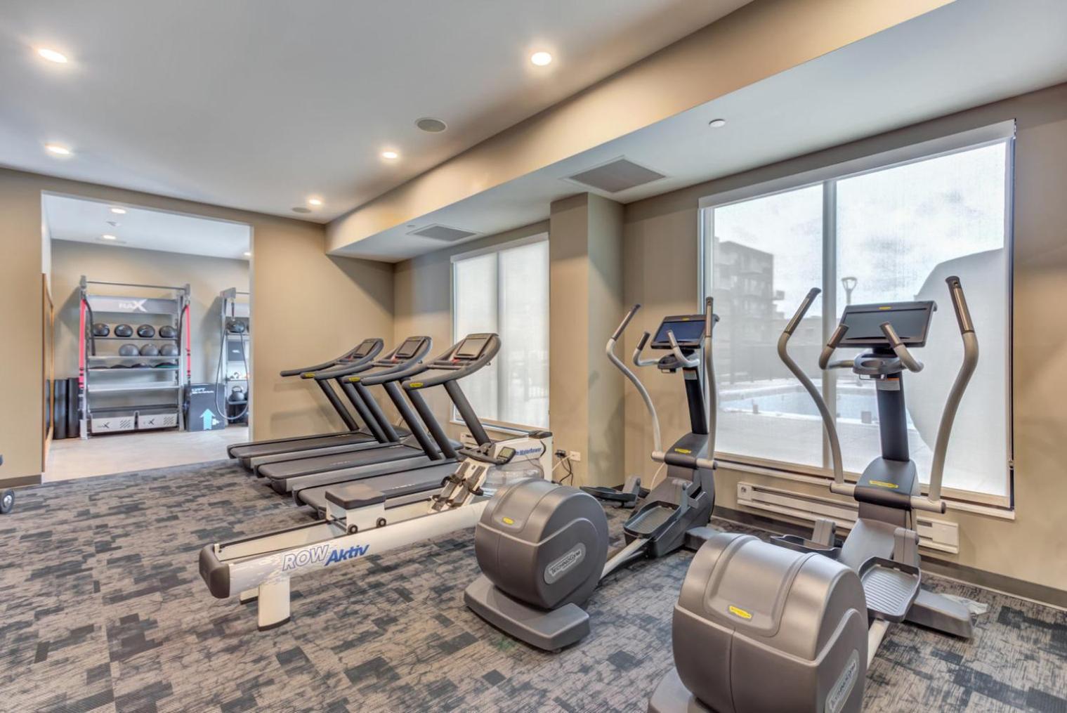 Apartment Blueground Elmhurst Pool Gym Nr Park Chi-1263 Chicago