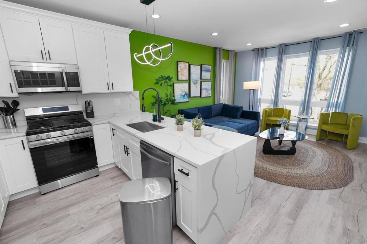 Apartment Pilsen Art Center Family Friendly 3br Retreat With Free Parking Near Medical District, Douglas Park And Illinois Chicago