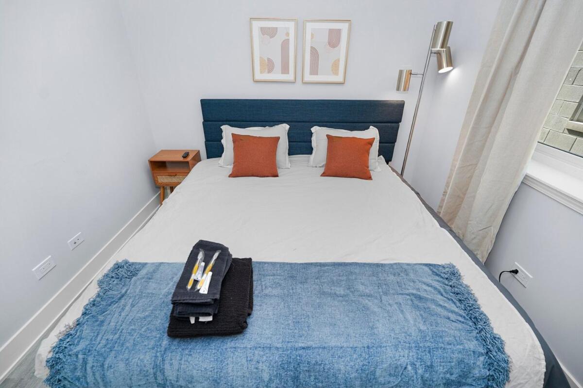 Pilsen Art Center Family Friendly 3br Retreat With Free Parking Near Medical District, Douglas Park And Illinois * Chicago