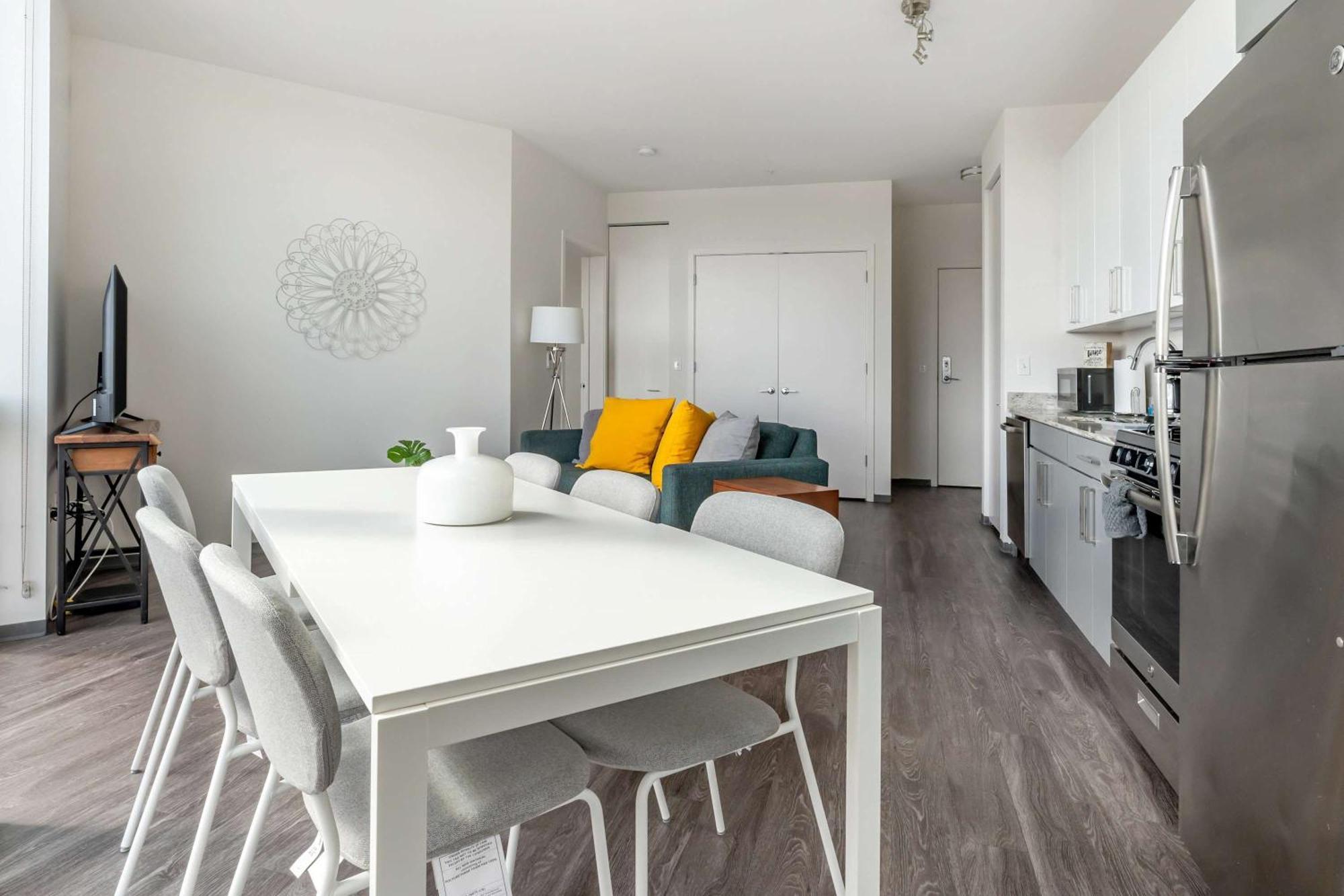 Apartment Brand New 2br Escape