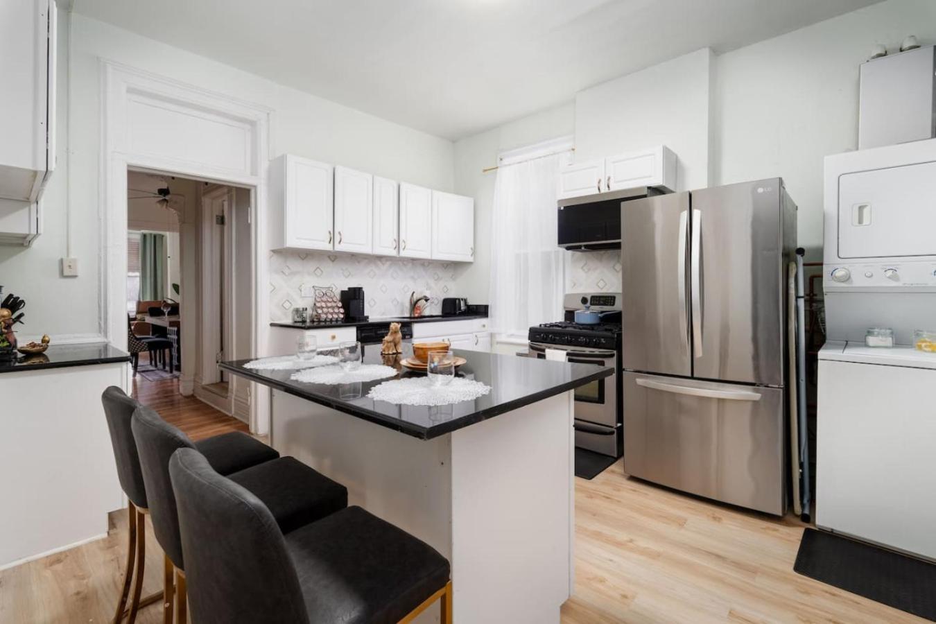 Dwntn 10mins And Sleeps 10 In Vintage And Free Parking * Chicago