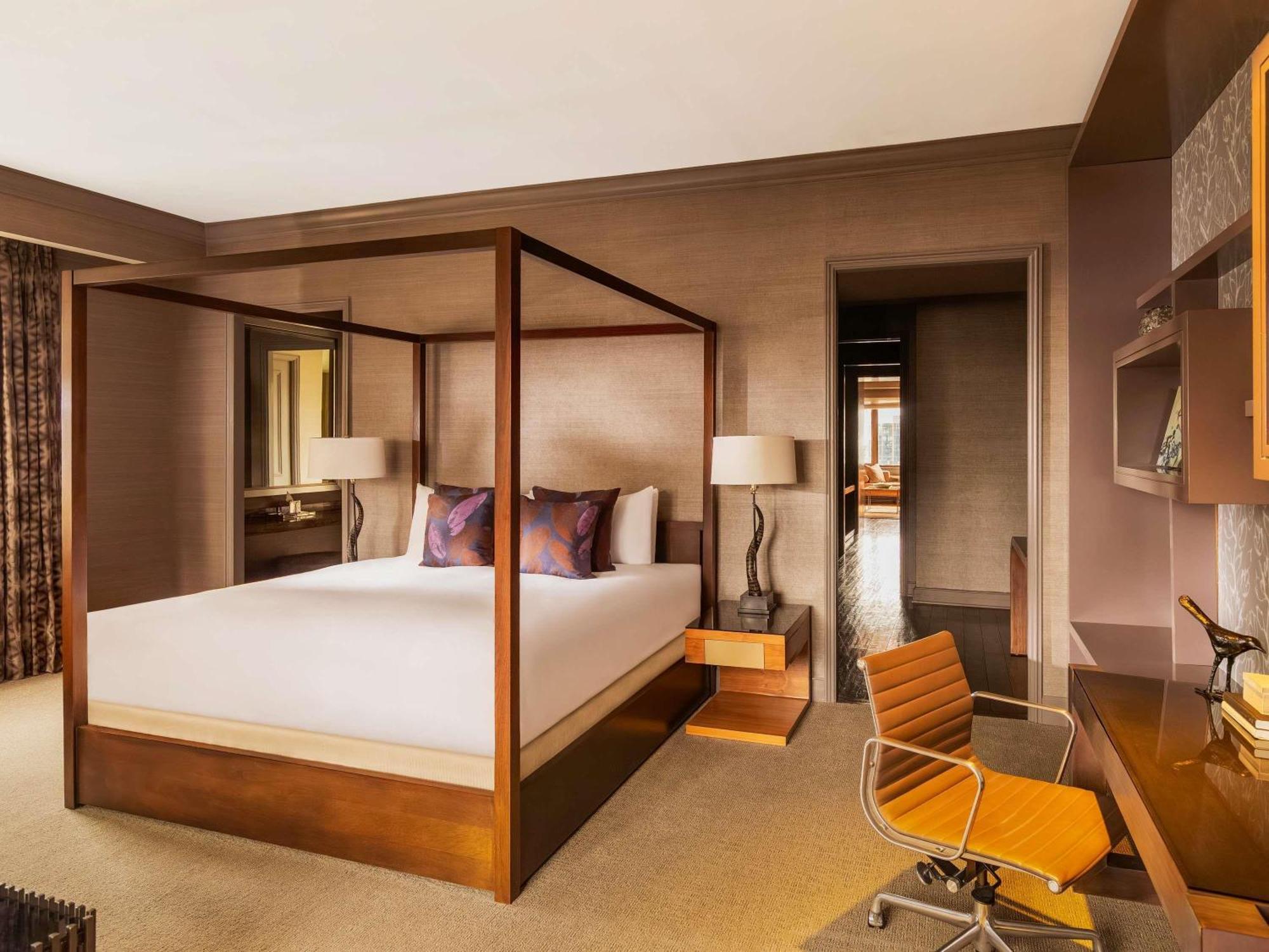 Fairmont Millennium Park Hotel